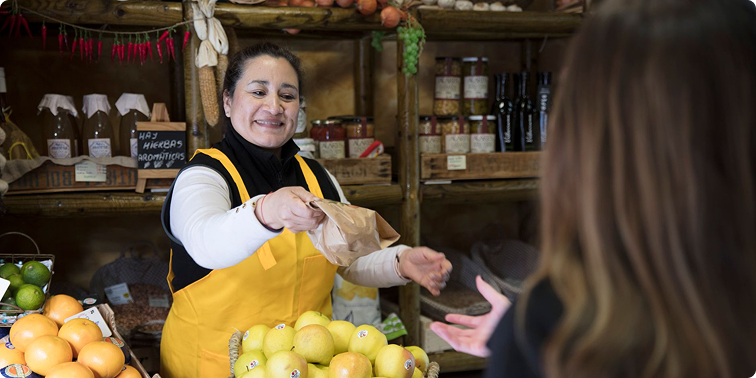 Farmers market cooperative connecting local producers with customers