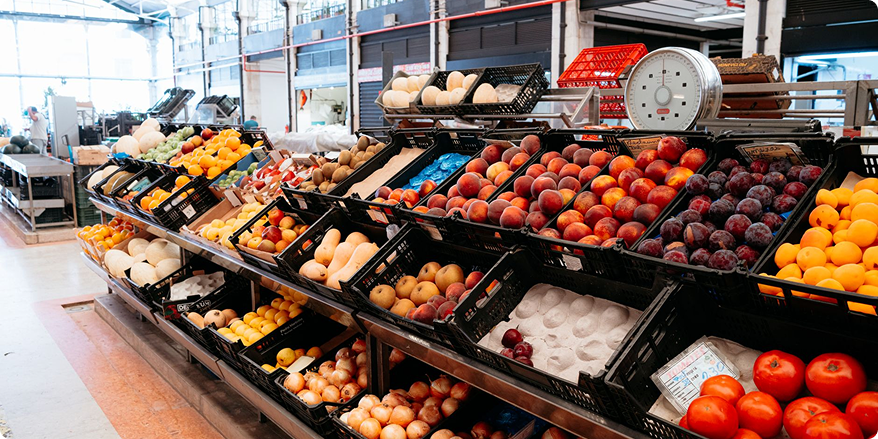 Retail marketplace connecting farmer cooperatives with consumers